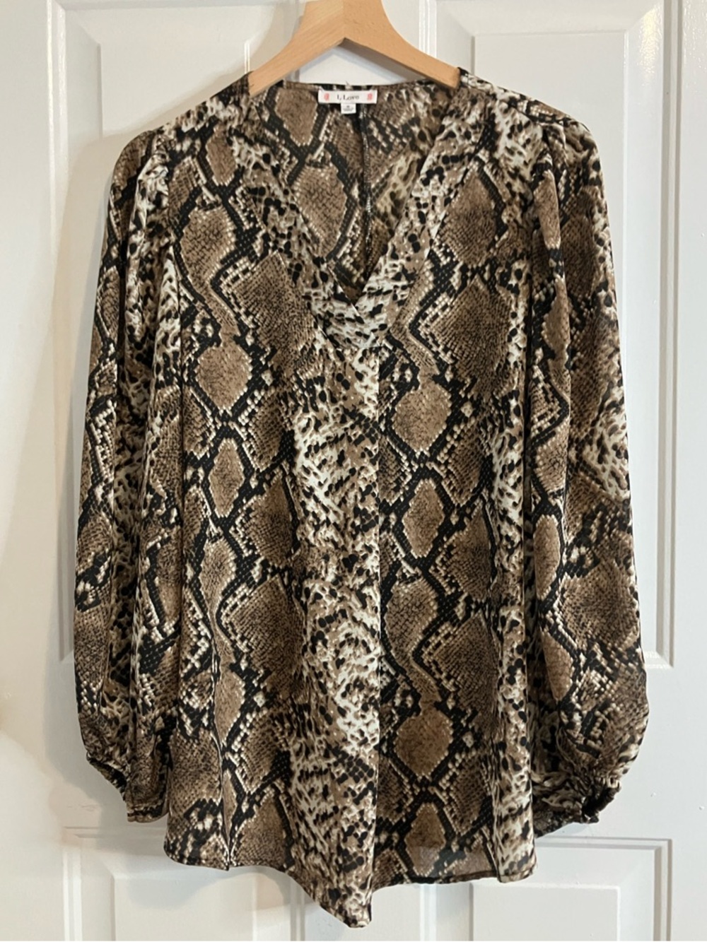 I Love - snakeskin print blouse